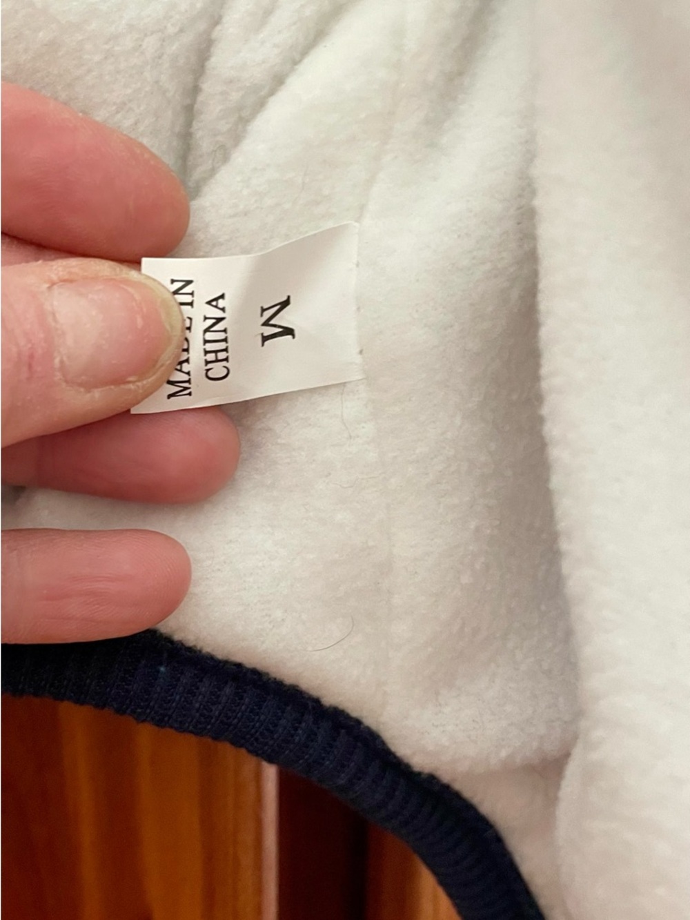 NWOT Dog Puffer Vest with Attached Harness - Picture 4 of 5